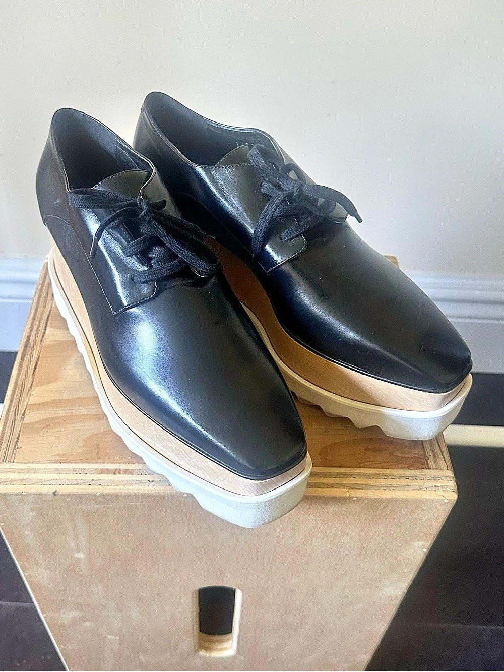 Stella McCartney Elyse Platform Derby Shoes Black & White EU 40